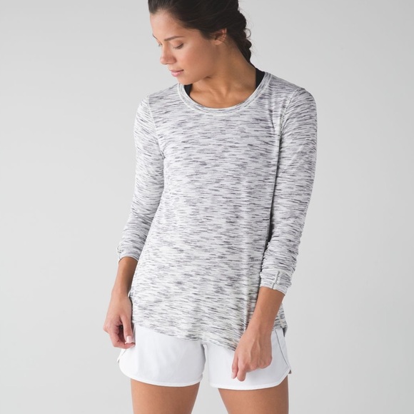 lululemon athletica Tops - Lululemon beat the heat long sleeve 6 tiger space dye black white